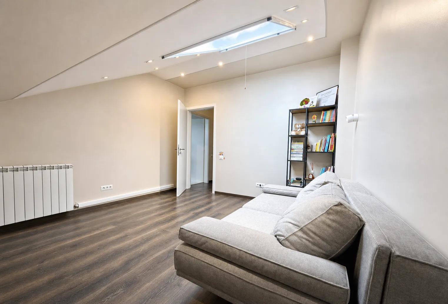 Living apartament 3 camere Pipera Voluntari