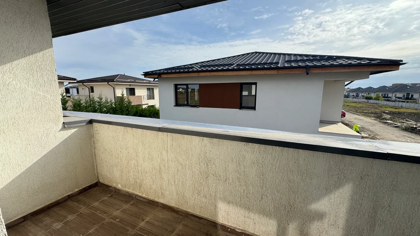 Fotografie 14 – Jumătate de duplex cu 3 camere în Otopeni, 120 m² și teren de 160 m², Otopeni