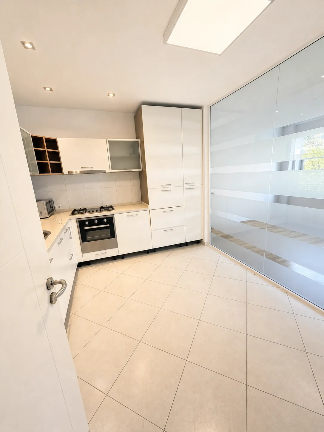 Fotografie – Apartament cu 3 camere în complexul Ibiza Sol, Pipera, 115 m², Pipera · Voluntari