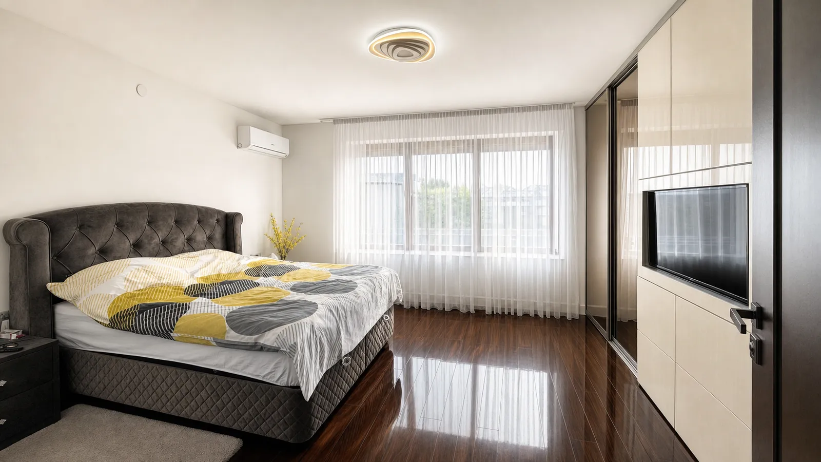 Fotografie – Casă P+1 cu 4 camere în Chitila, 170 m² construiți, teren de 304 m², din 2020, Chitila