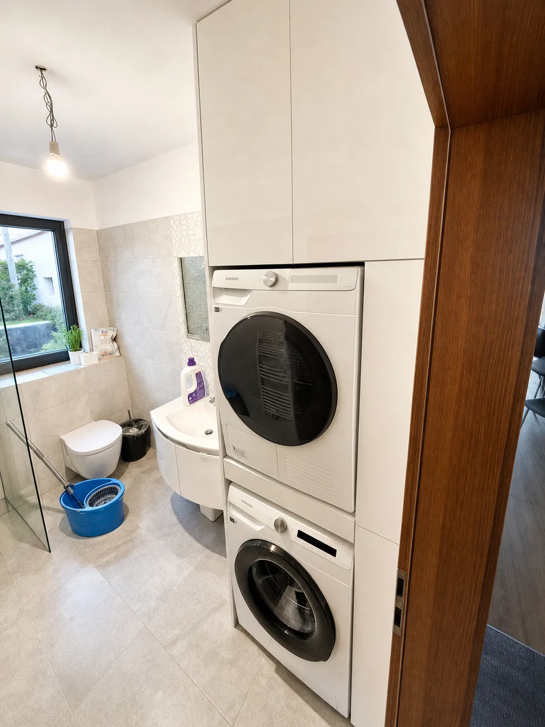 Fotografie – Jumătate de duplex cu 4 camere în Otopeni, zona Odăile, 126 m² și teren de 240 m², Odăile · Otopeni