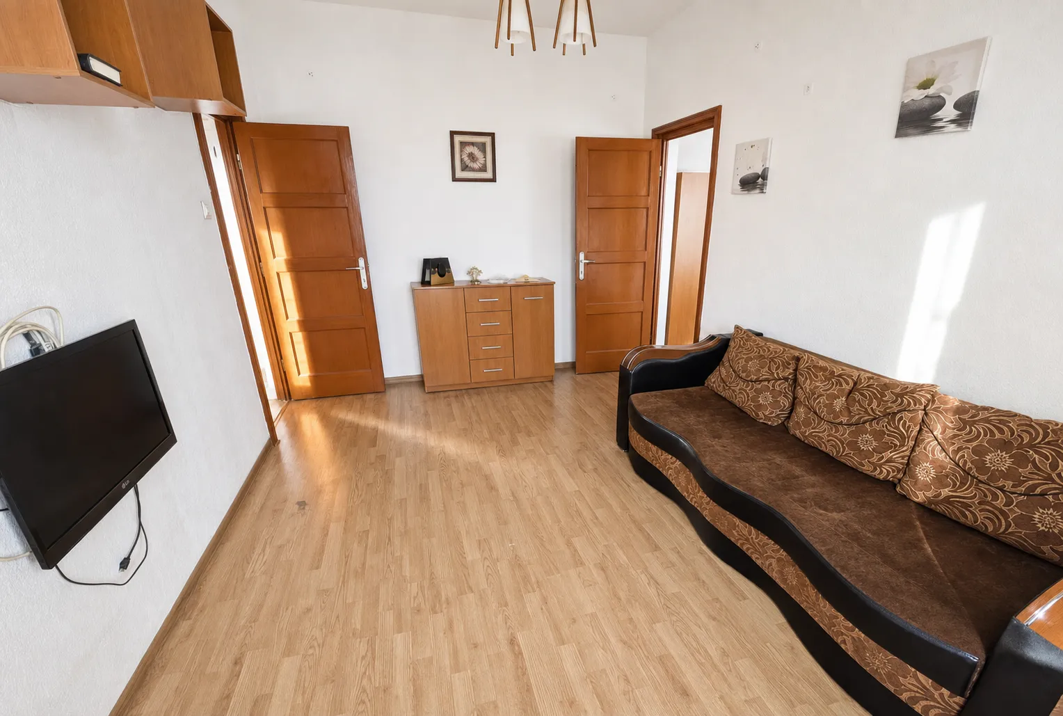 Fotografie – Apartament cu 2 camere la Piața Romană, 44 m², renovat, Piața Romană · Sector 1
